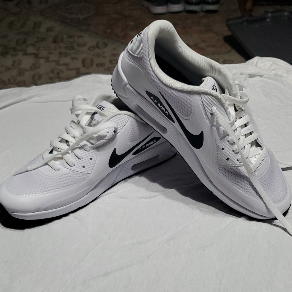 Nike Air Max White Black Athletic Shoes
